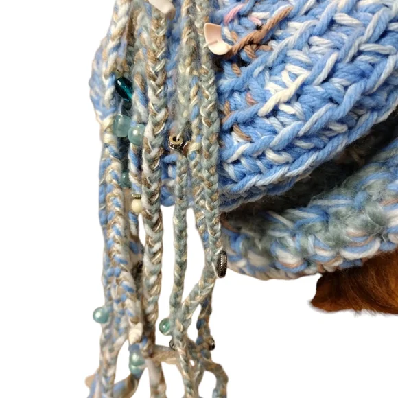 Slouchy beret bohemian blue bead hand-knit hat - Picture 6 of 11